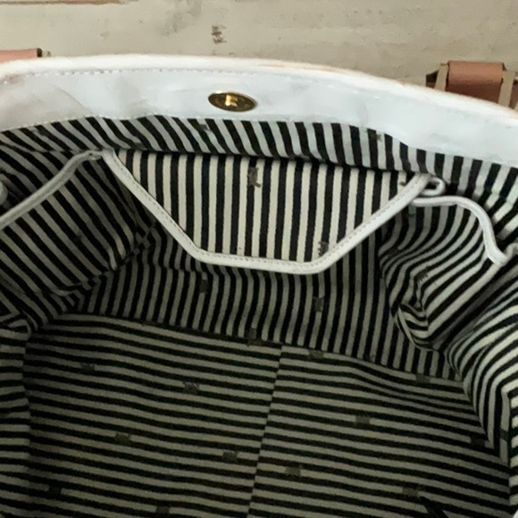 L.A.M.B. by Gwen Stefani Satchel Luxury Designer Handbag - Picture 8 of 16